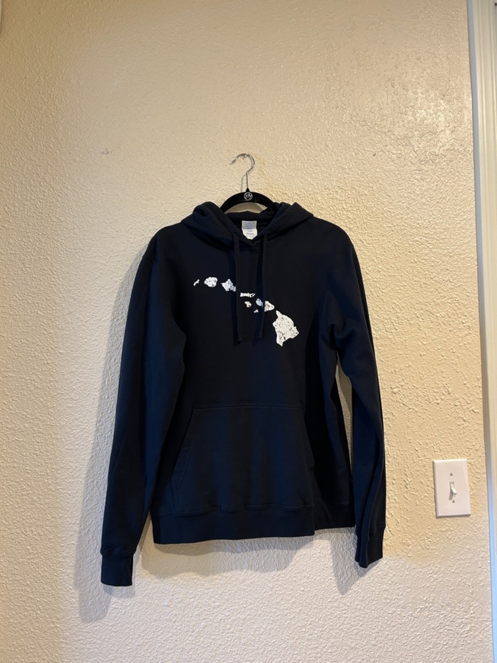 Port and Company Navy Hoodie with White Hawaii Map